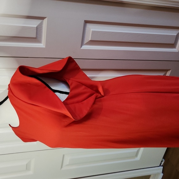 Halston,  Excellent condition,  Women's Dress,  red, ruffled sleeves - Picture 3 of 10